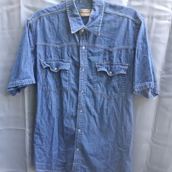 Bit & Bridle Denim Women's Large‎ Shirt Short Sleeve Pearl Snap Western Pockets - Picture 1 of 8